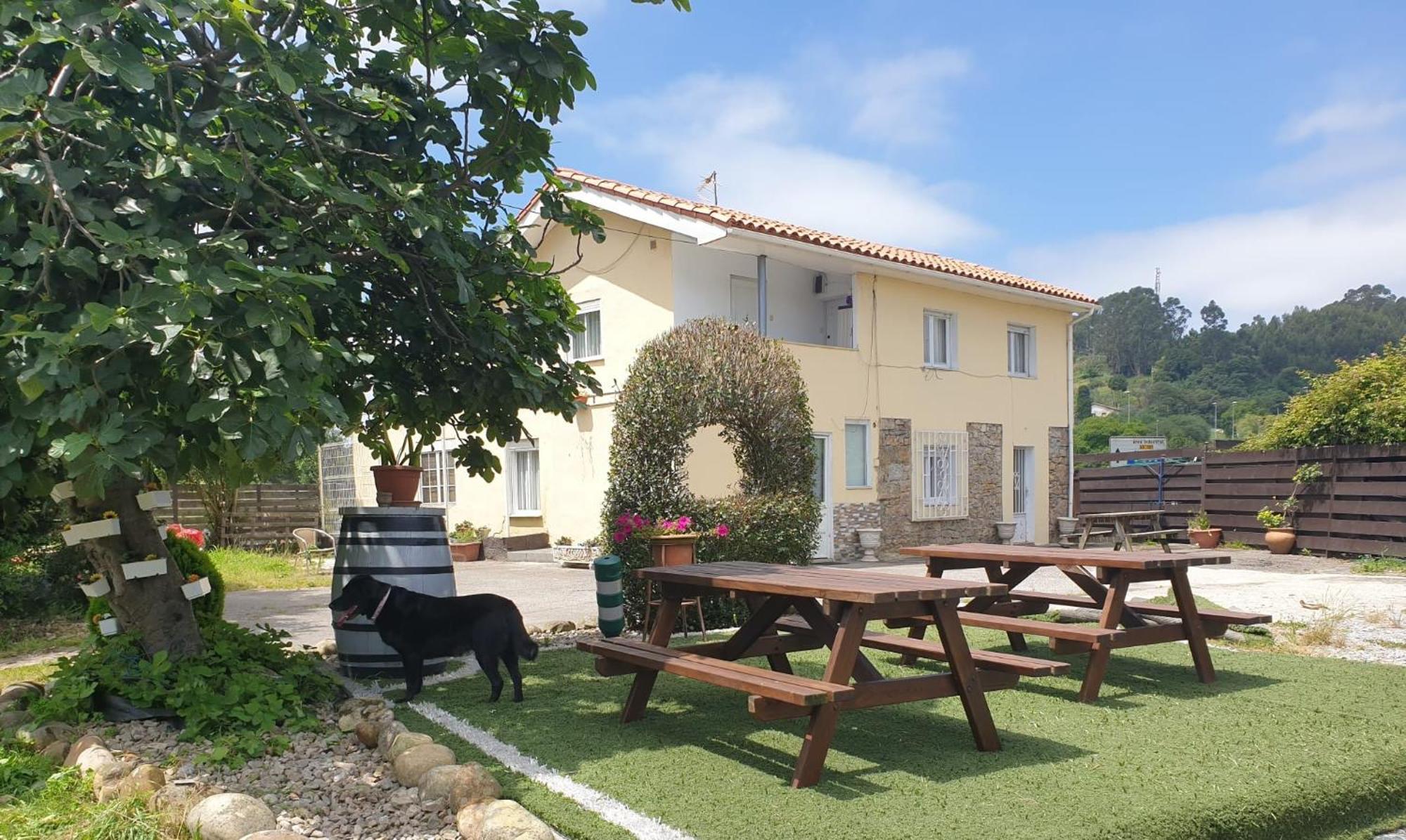 Pension Tabaza Carreno Exterior photo